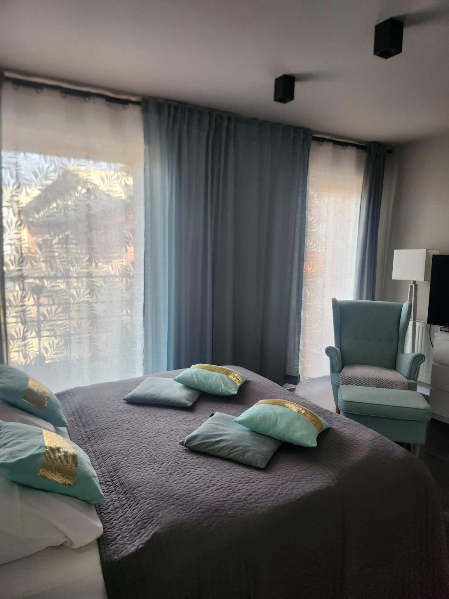 6 Os, Dwupoziomowy 56m2 Z 2 Balkonami Apartment
